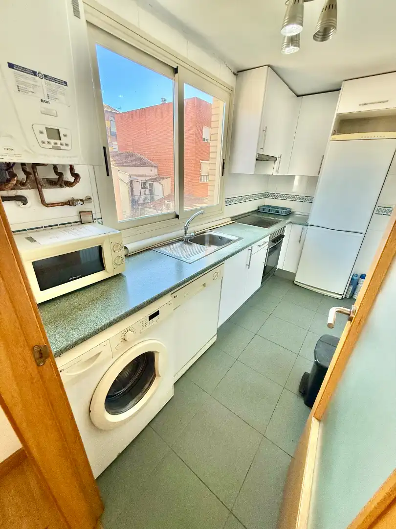 Cocina de Piso en venta en Madrid con Calefacción, Terraza y Trastero