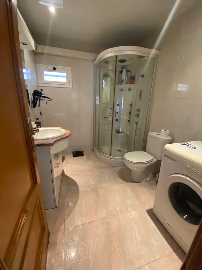 Baño de Casa o chalet en venta en Vilanova i la Geltrú con Terraza