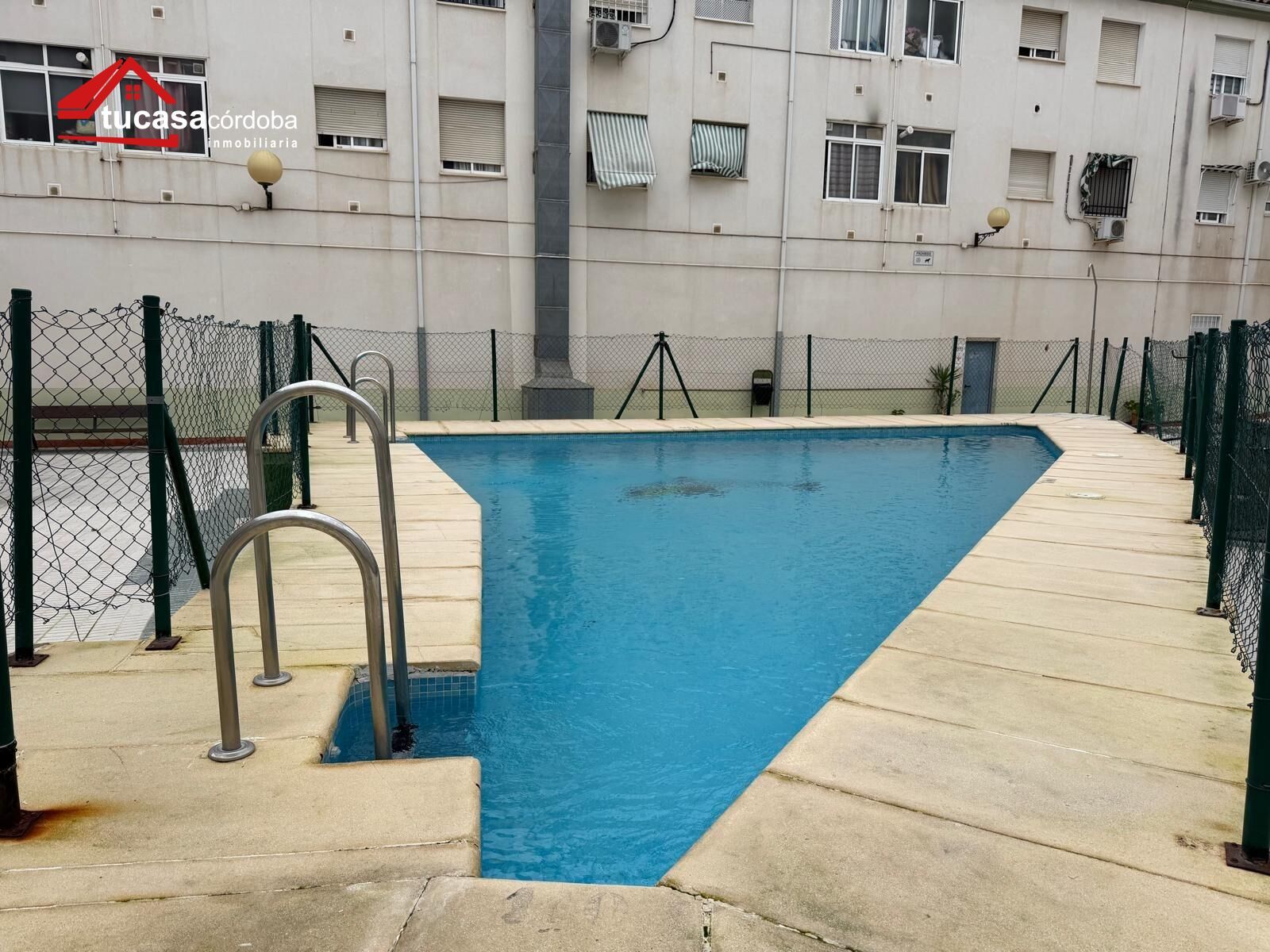 Swimming pool of Flat for sale in  Córdoba Capital  with Air Conditioner, Terrace and Storage room
