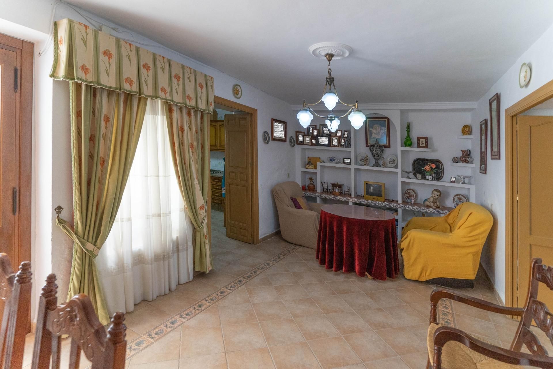 Single-family semi-detached for sale in Yunquera  with Private garden and Storage room