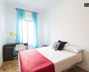 Bedroom of Flat to share in  Madrid Capital  with Air Conditioner and Terrace
