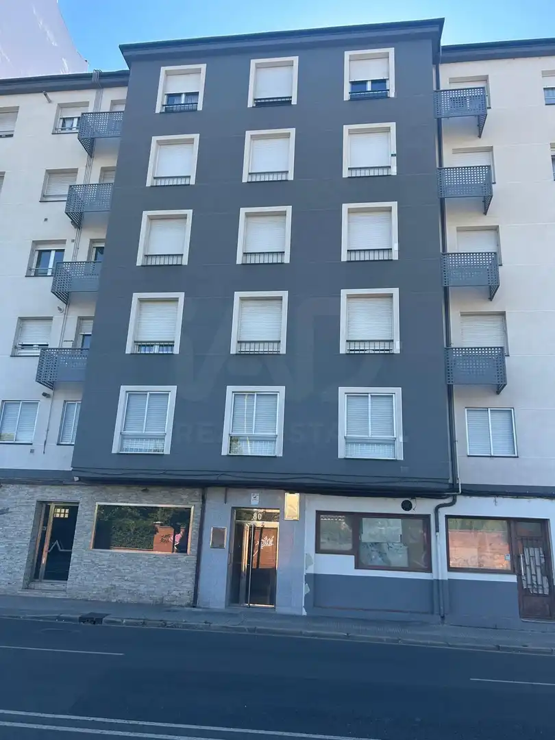 Piso con ascensor en venta en San Claudio - La Chantría