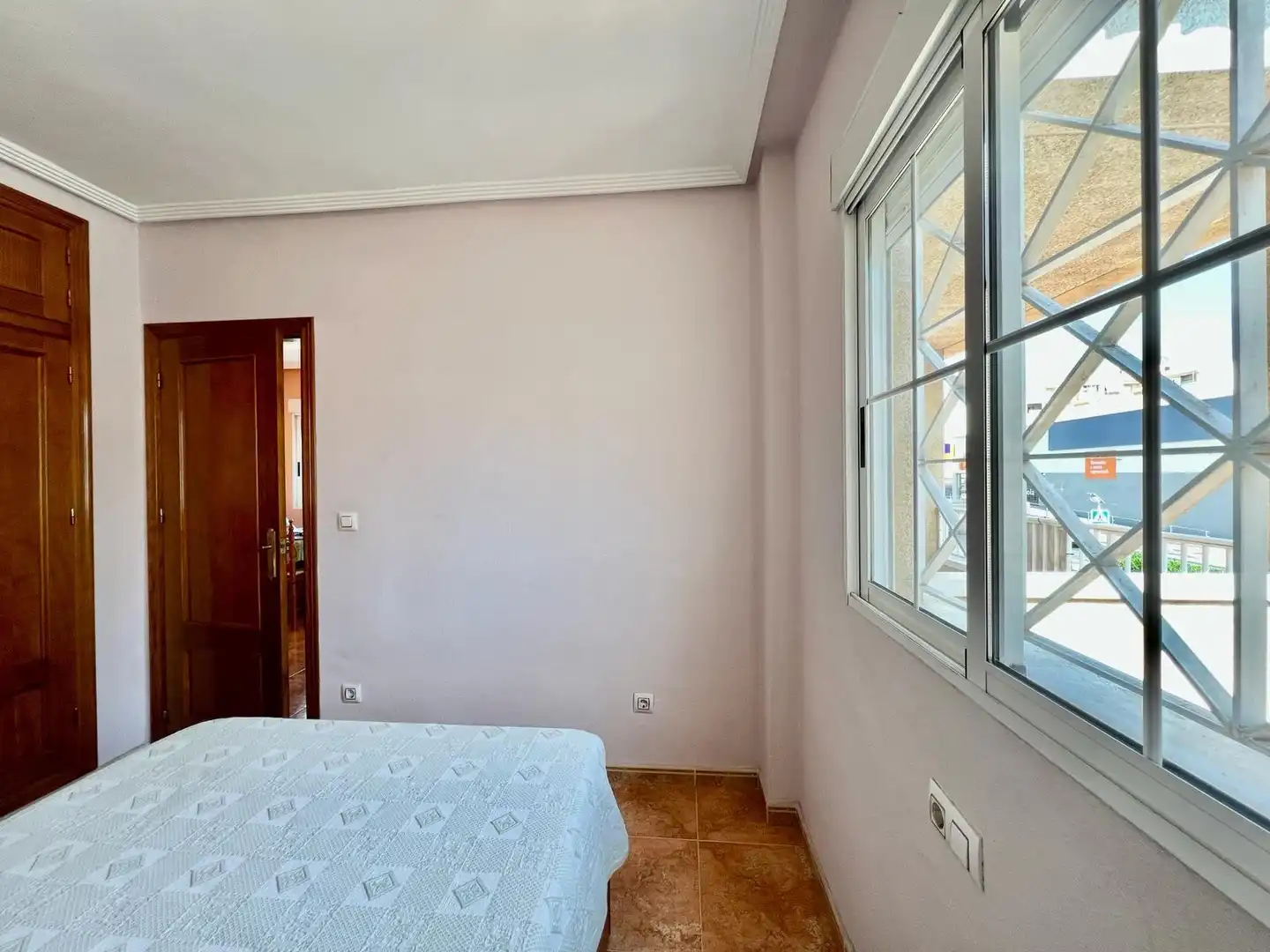 Habitación de Casa o chalet en venta en Torrevieja con Jardín privado, Terraza y Trastero