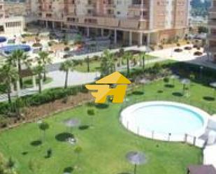 Jardí de Pis de lloguer en Málaga Capital amb Jardí privat, Piscina i Moblat