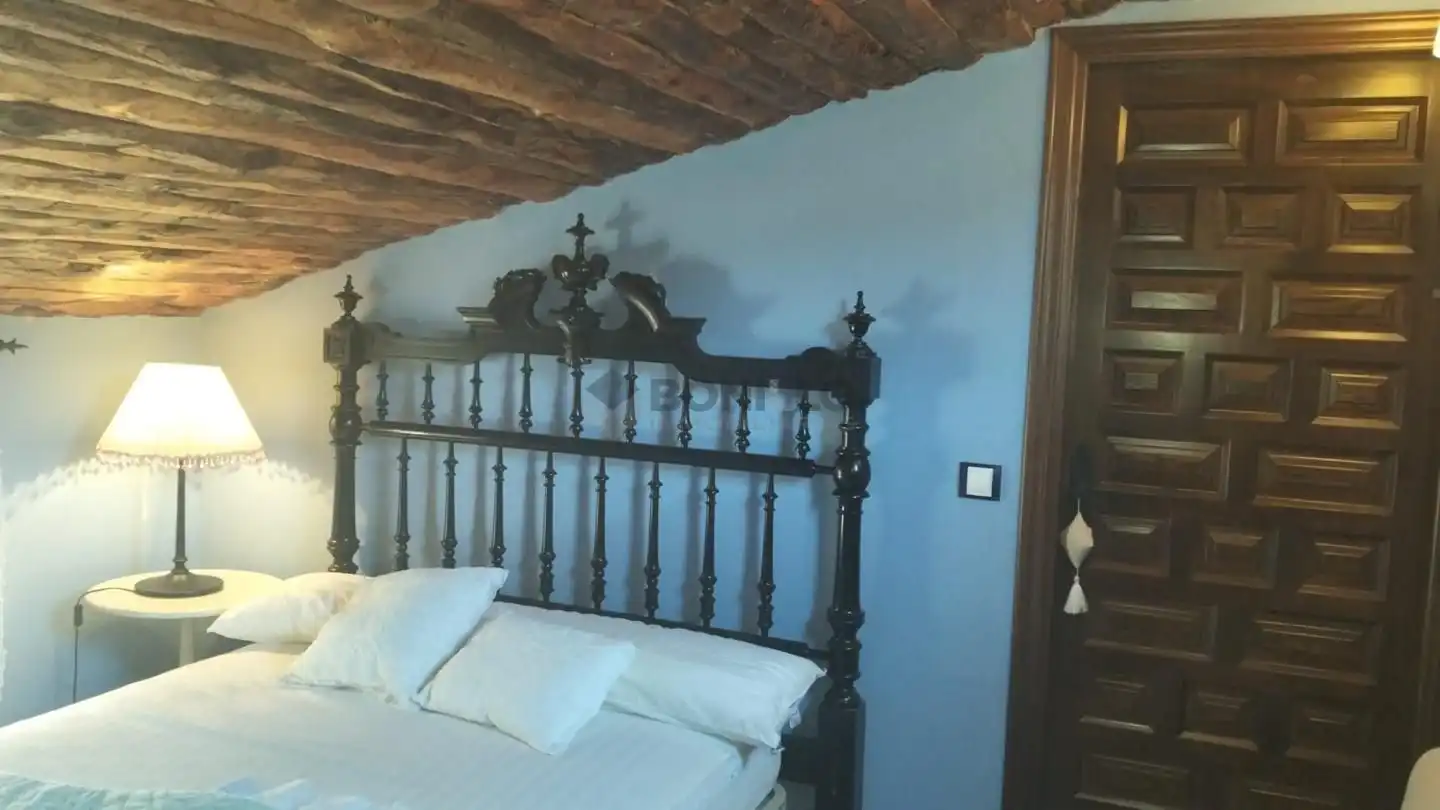 Habitación de Finca rústica de alquiler en Albarracín con Calefacción, Amueblado y Balcón