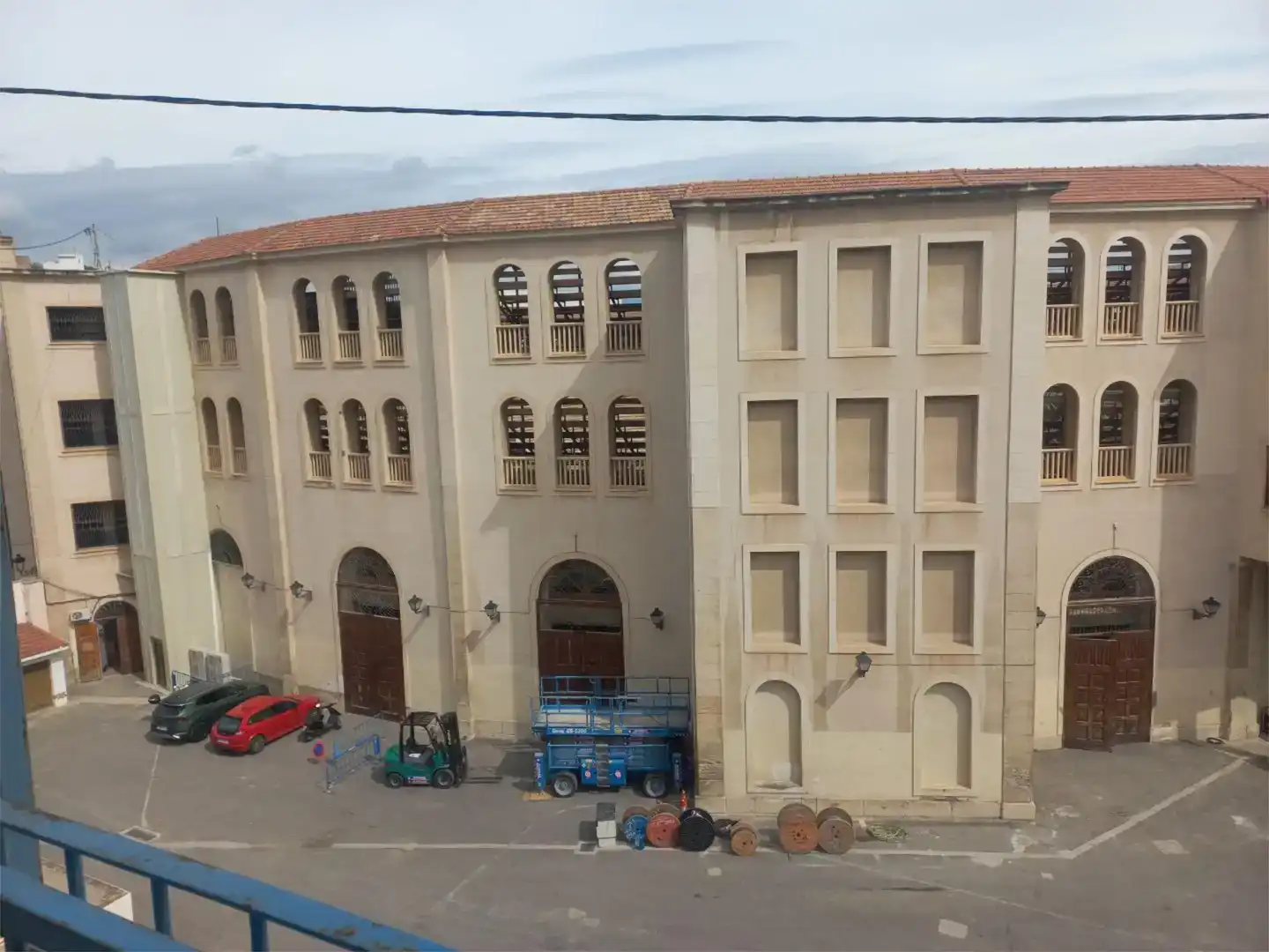 Vista exterior de Àtic en venda en Alicante / Alacant amb Aire condicionat i Balcó