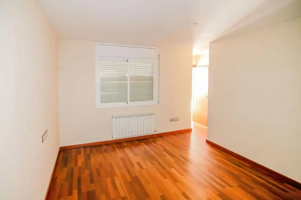 Dormitori de Casa o xalet en venda en Golmés