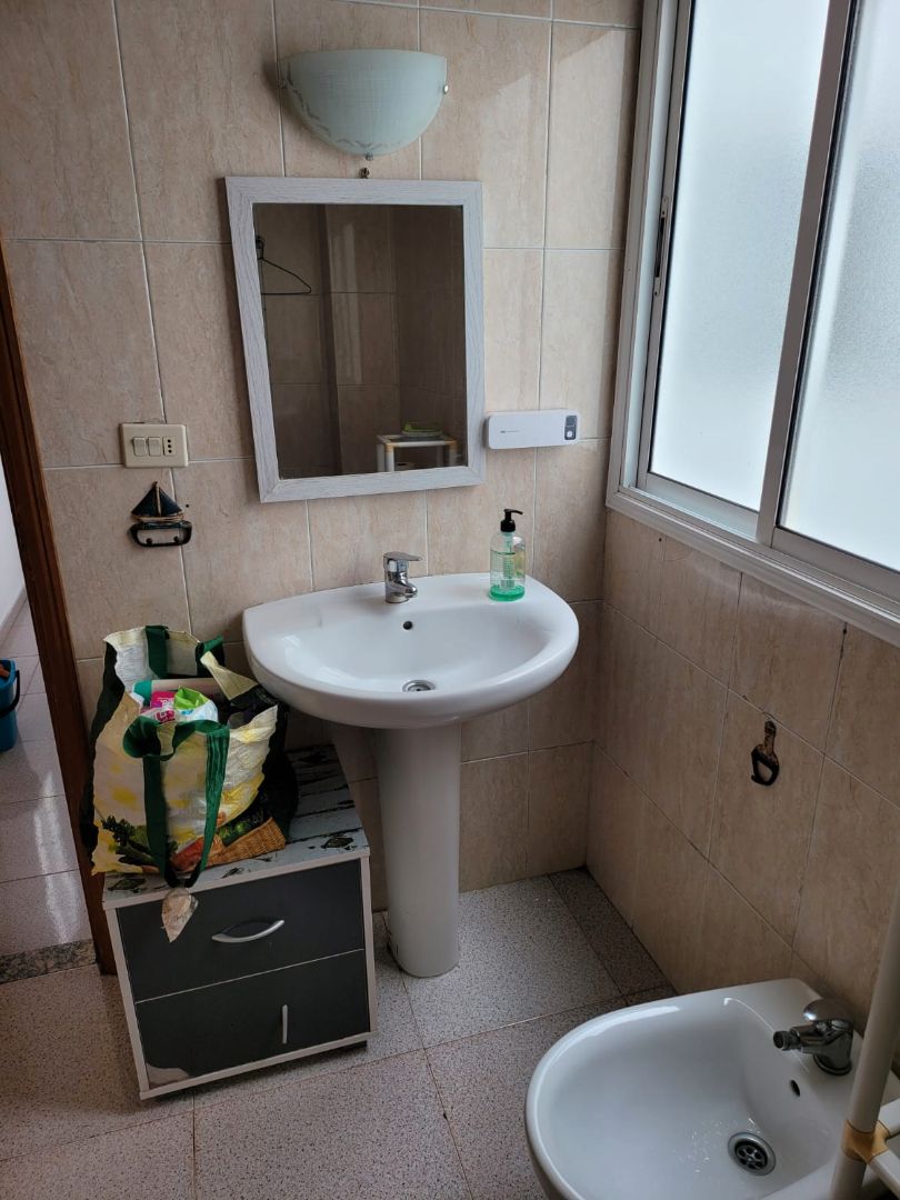 Flat for sale in Calle Don Pedro Infinito, Schamann - Rehoyas