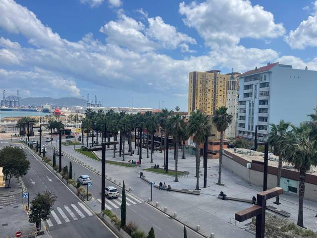 Edificio en Venta en Segismundo Moret en Casco Antiguo