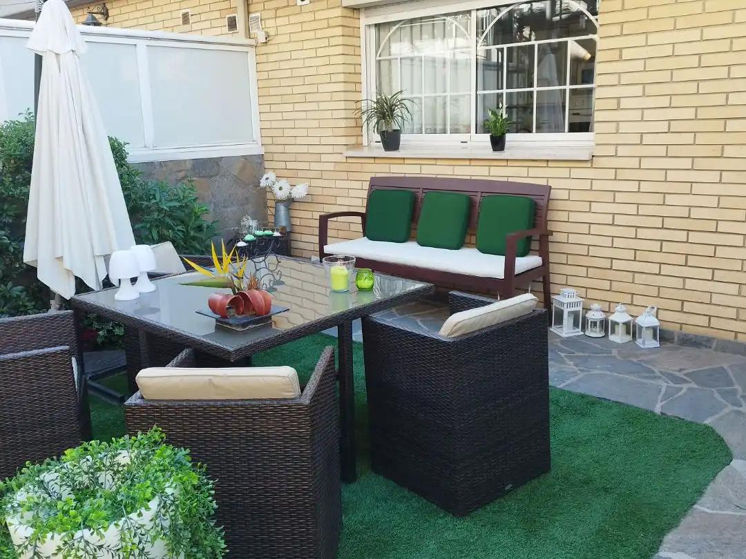 Casa aparellada amb jardí en venda a Pierineus 24, imagen 43