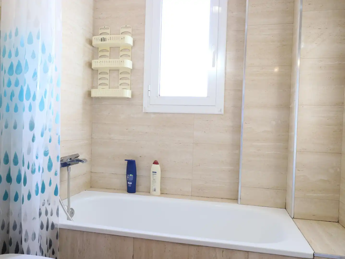 Baño de Piso en venta en Esplugues de Llobregat con Aire acondicionado, Calefacción y Terraza