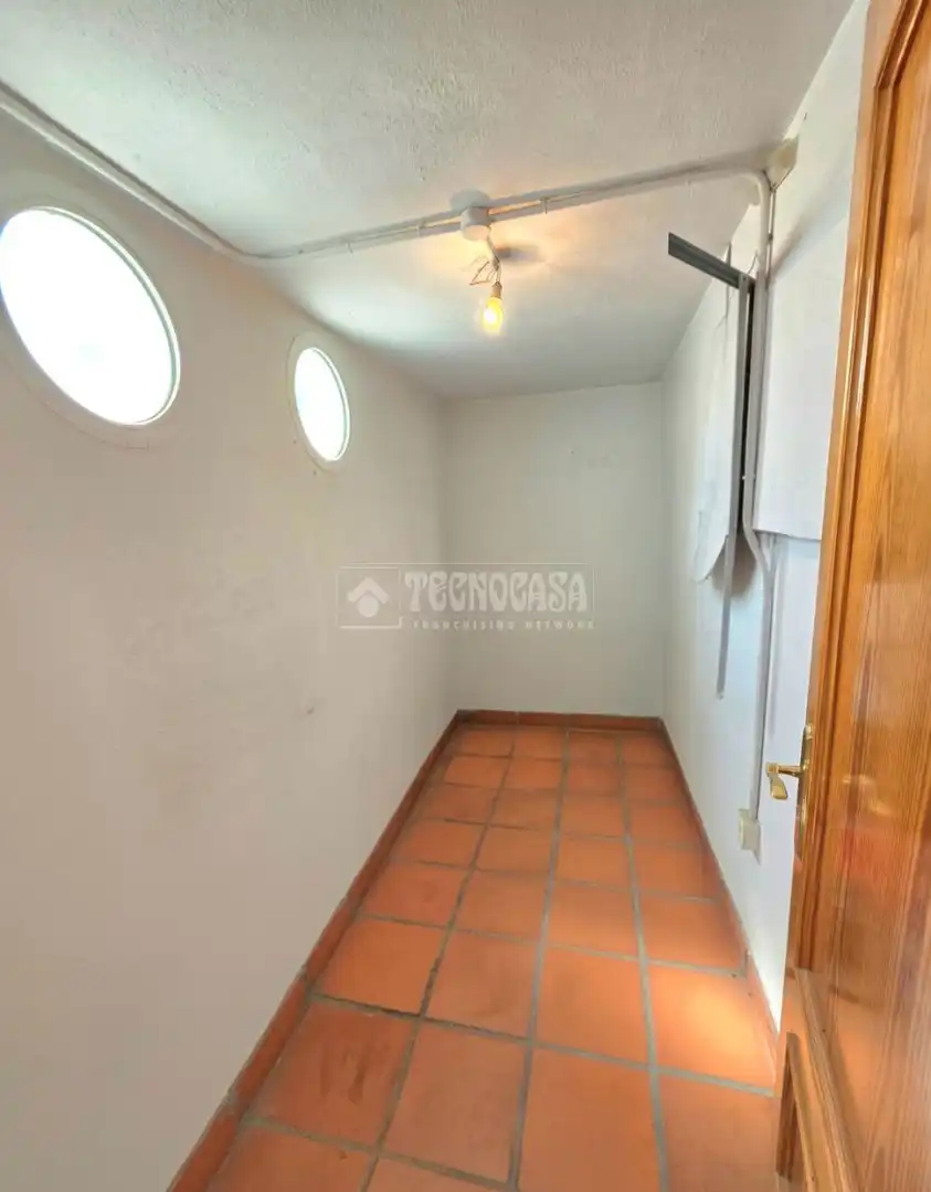 Haus oder Chalet zum Verkauf in Almería mit Klimaanlage, Privatgarten und Terrasse