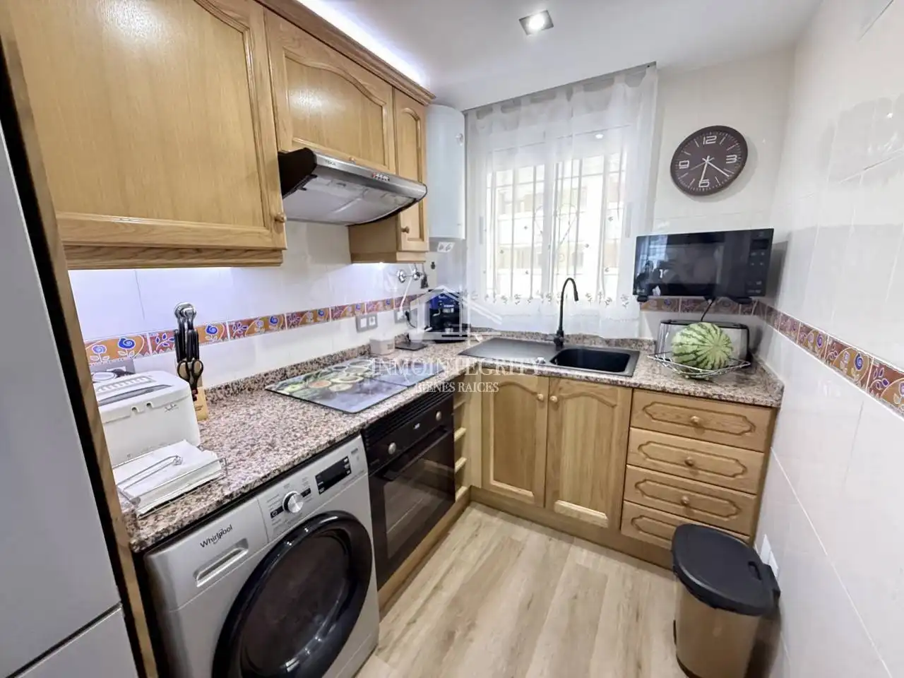 Kitchen of Apartments for sale in Oropesa del Mar / Orpesa  with Air Conditioner, Terrace and Furnished