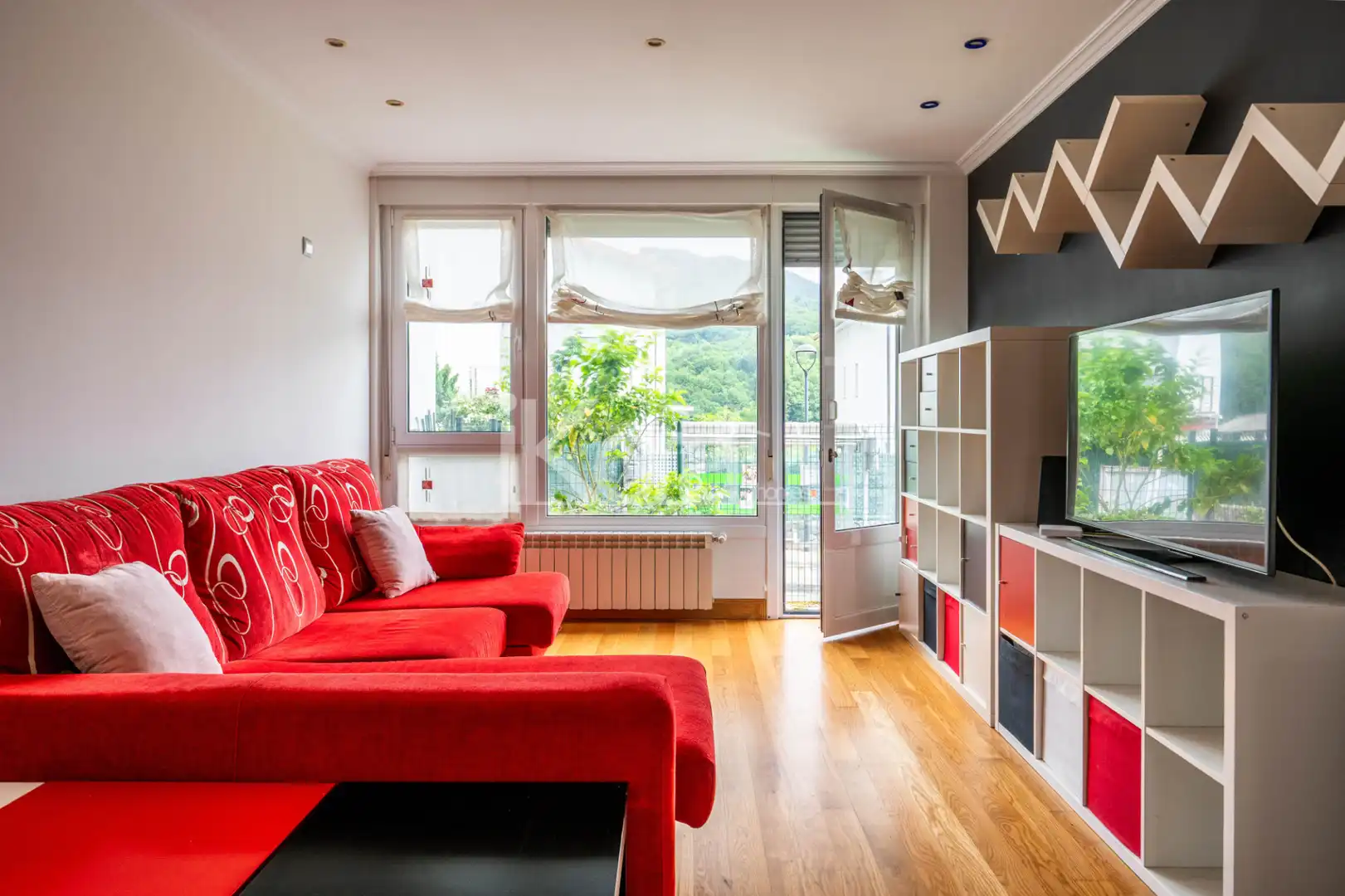 Sala de estar de Planta baja en venta en Aduna con Calefacción, Jardín privado y Parquet