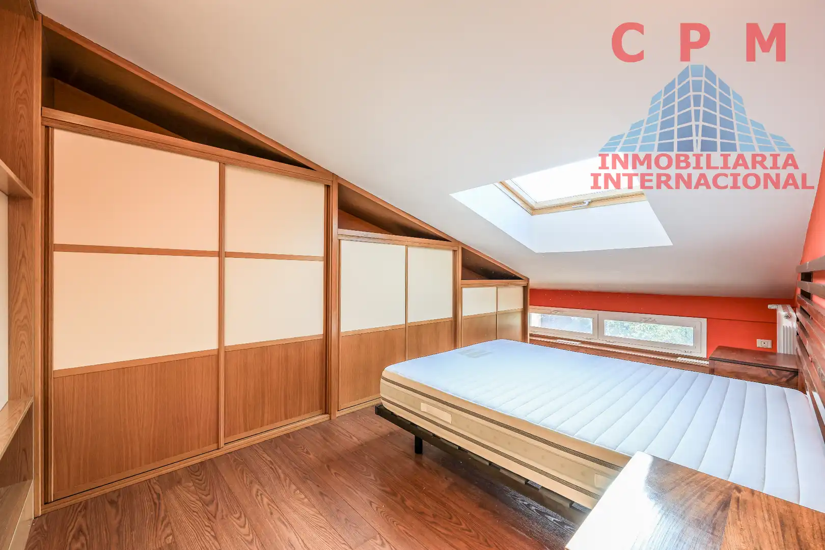 Schlafzimmer von Wohnung zur Miete in Madrid mit Klimaanlage, Heizung und Parkett