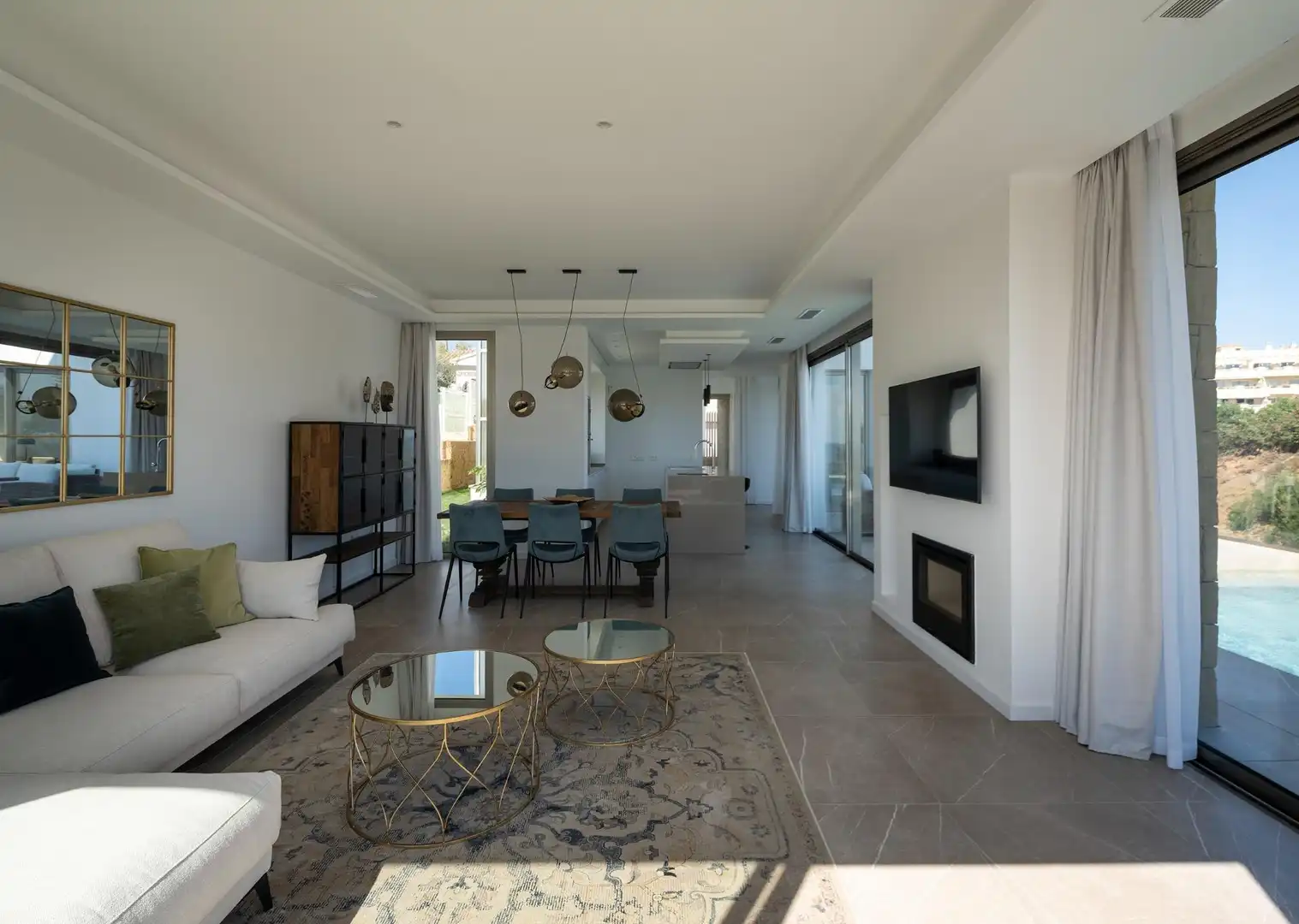 Detached house with pool for sale in El Faro de Calaburra - Chaparral, imagen 8