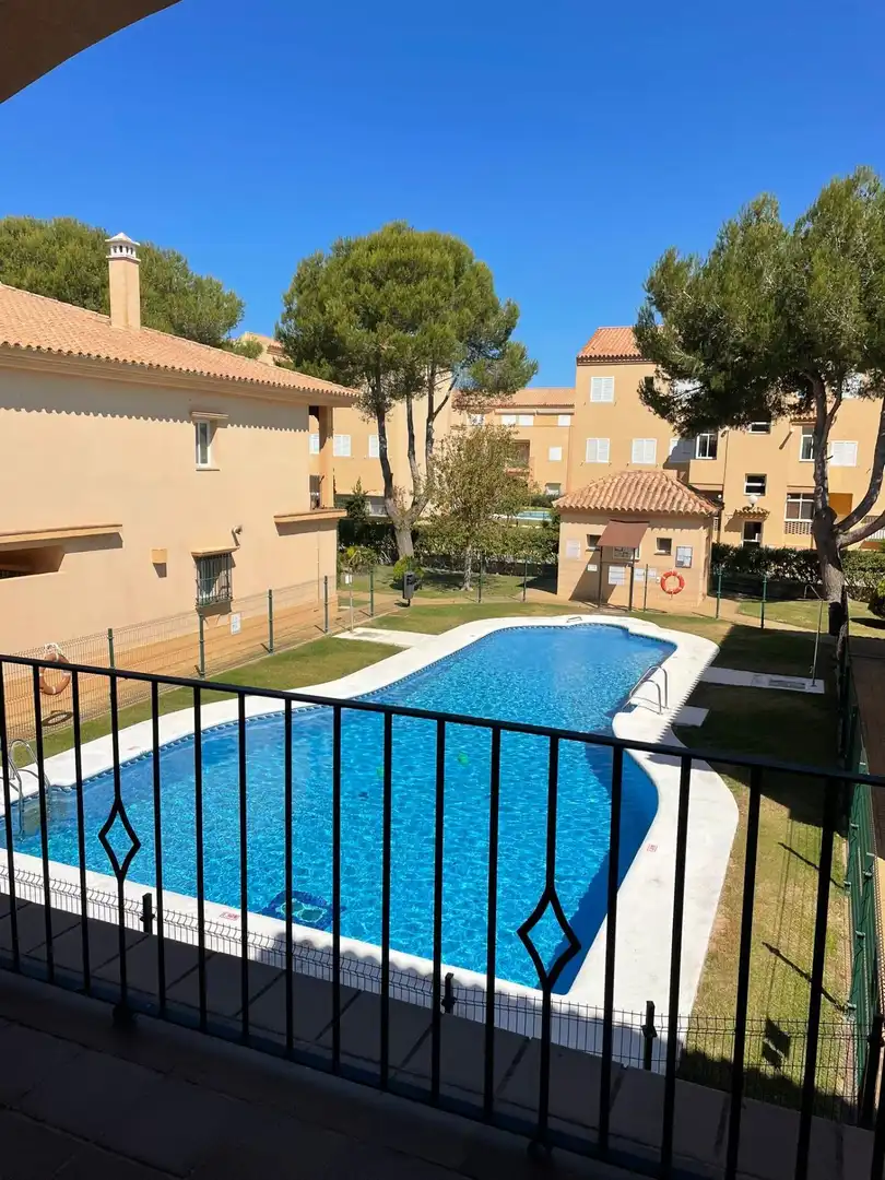 Piscina de Apartament en venda en Chiclana de la Frontera amb Jardí privat, Terrassa i Piscina comunitària