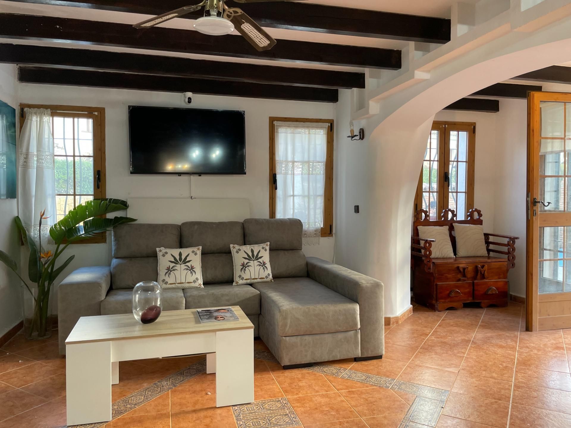 Living room of House or chalet for sale in Marbella  with Private garden, Terrace and Community pool