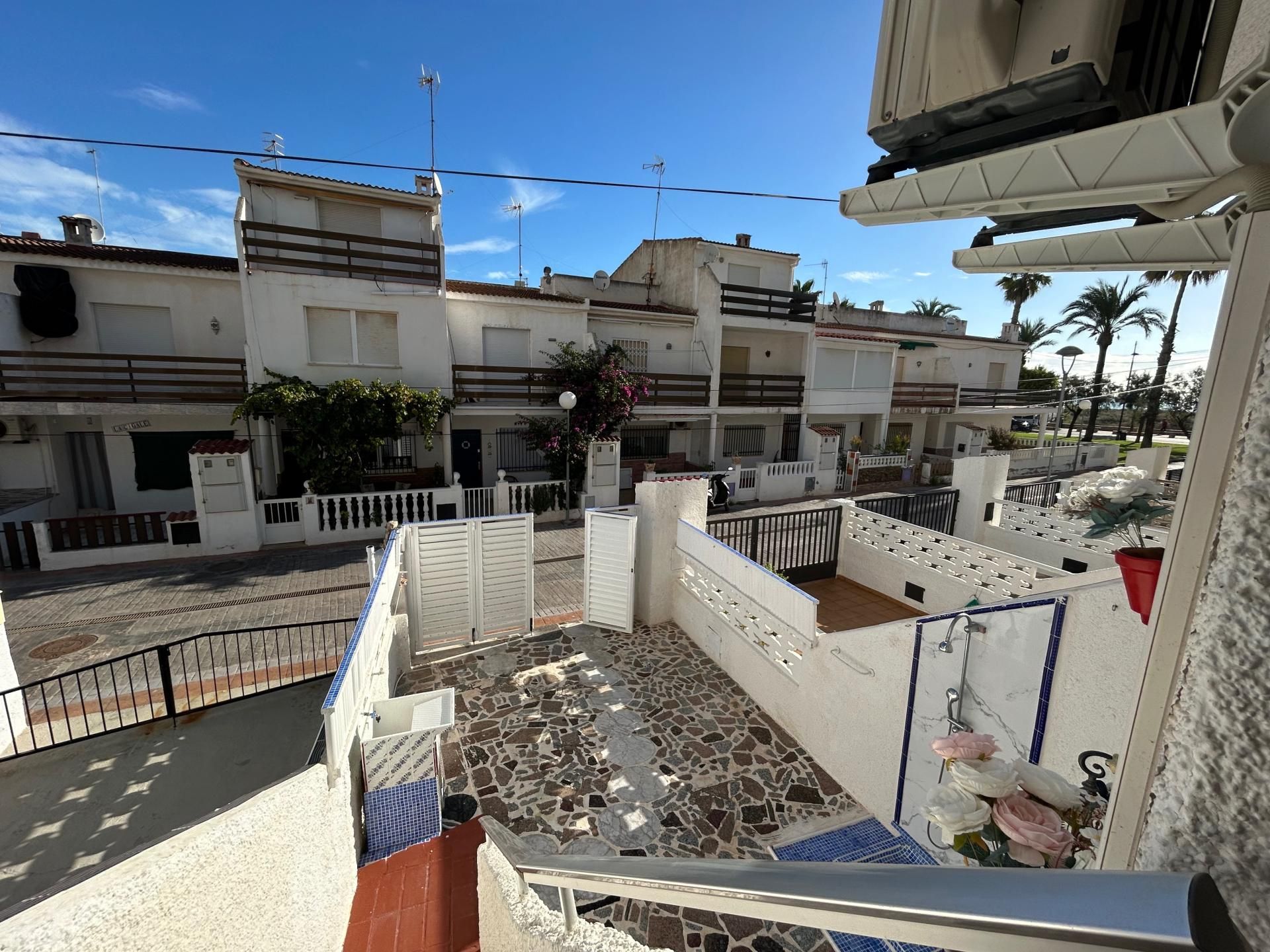 Vista exterior de Casa adosada en venta en Peñíscola / Peníscola con Aire acondicionado, Calefacción y Terraza