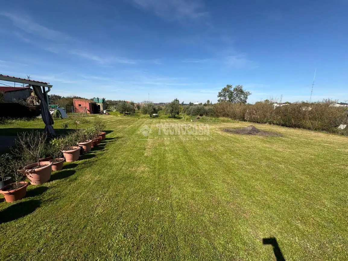 Country homes for sale in Badajoz  with Private garden and Terrace