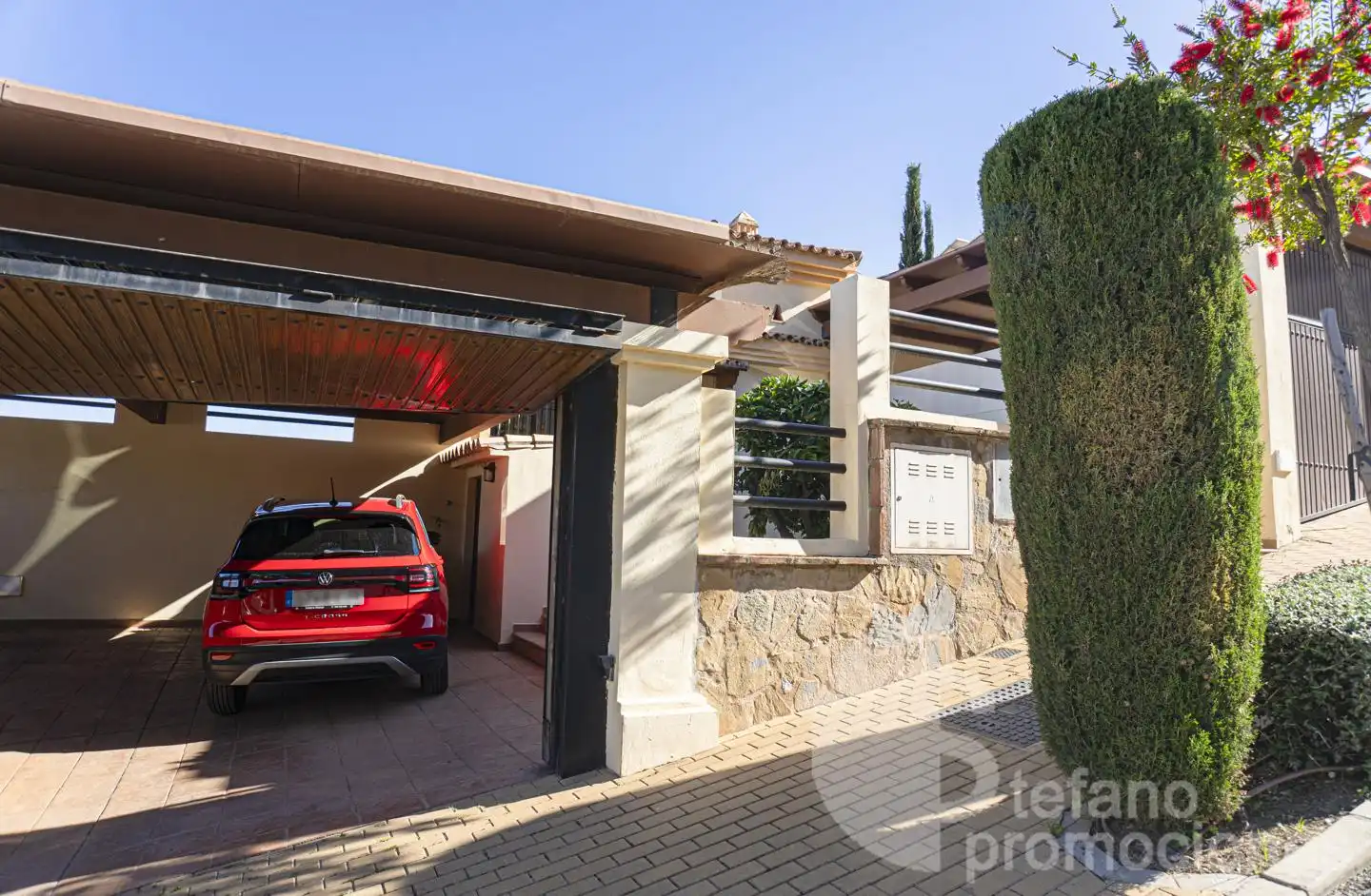 Vista exterior de Casa adosada en venta en Málaga con Aire acondicionado, Jardín privado y Parquet