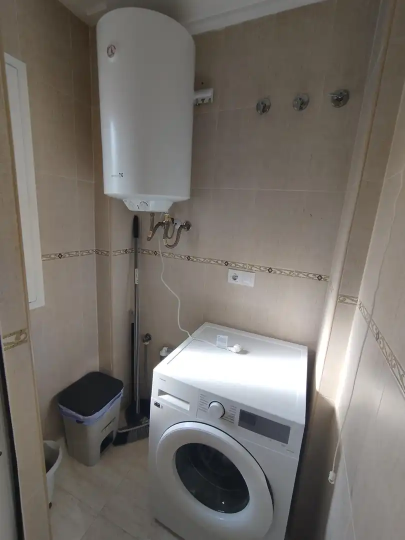 Badezimmer von Dachboden zur Miete in Elche / Elx mit Klimaanlage und Heizung