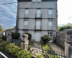 Vista exterior de Casa o xalet en venda en Mugardos amb Terrassa i Balcó