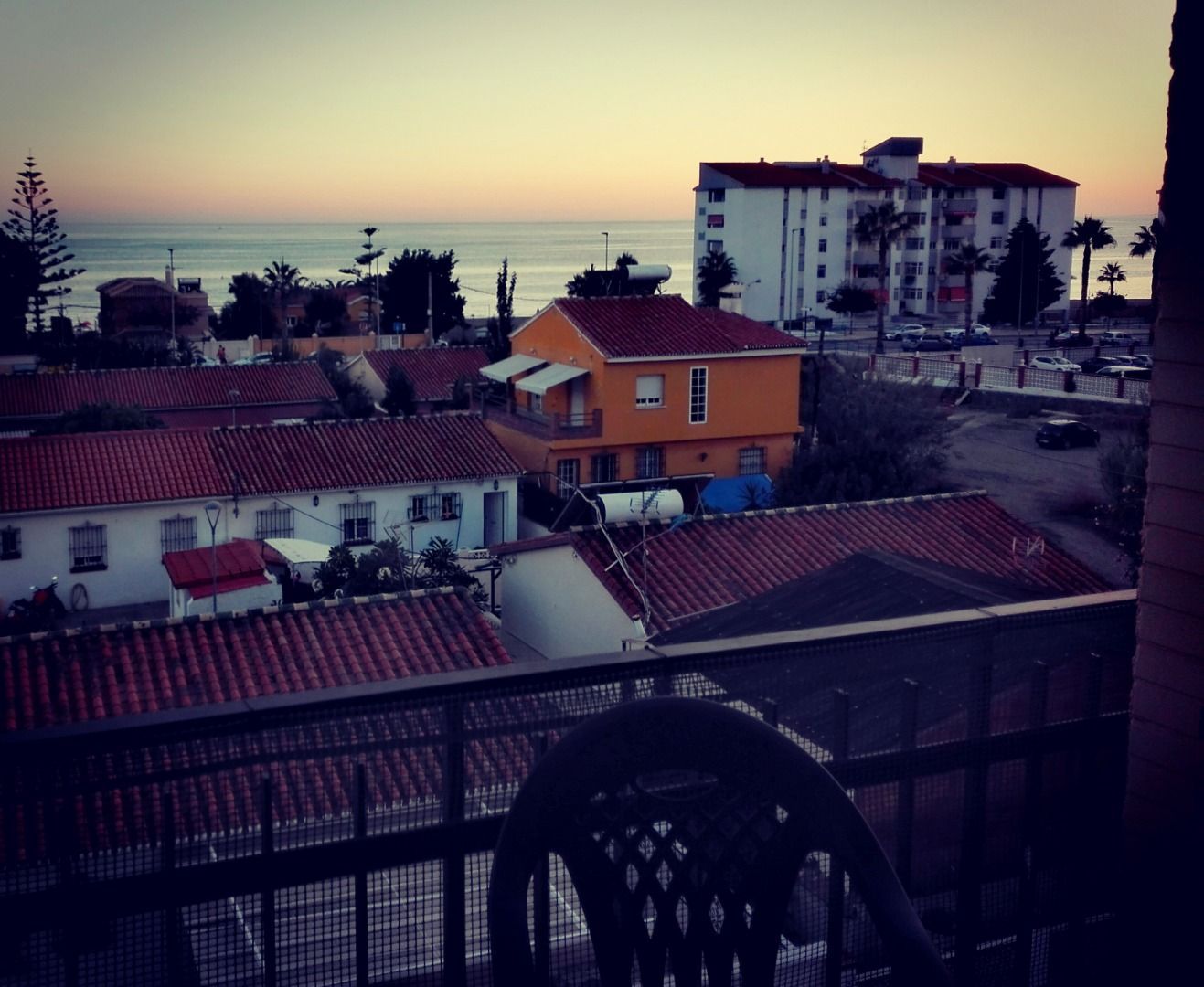Vista exterior de Pis de lloguer en Rincón de la Victoria amb Terrassa, Moblat i Forn
