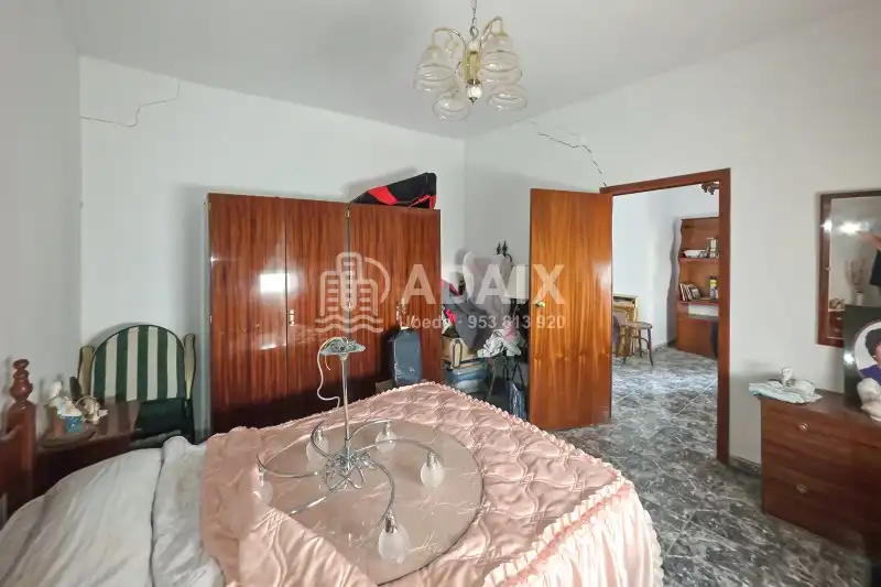 Bedroom of Houses for sale in Úbeda