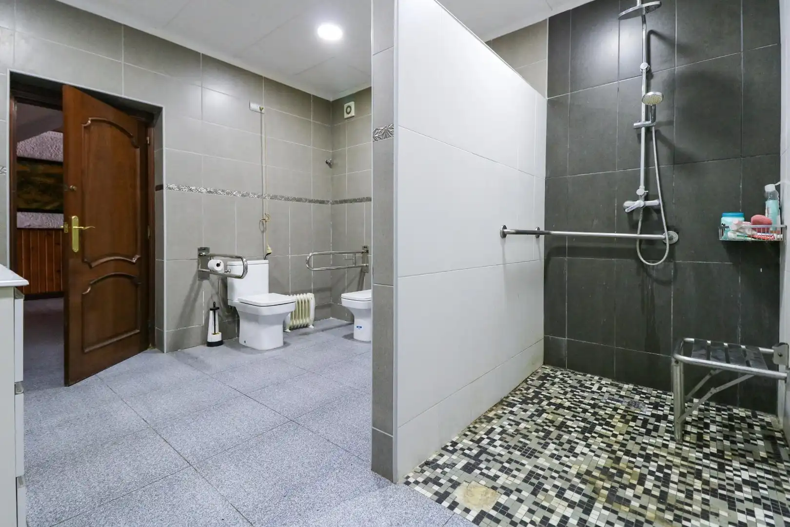 Bathroom of Country homes for sale in Sant Boi de Llobregat  with Private garden, Terrace and Storage room