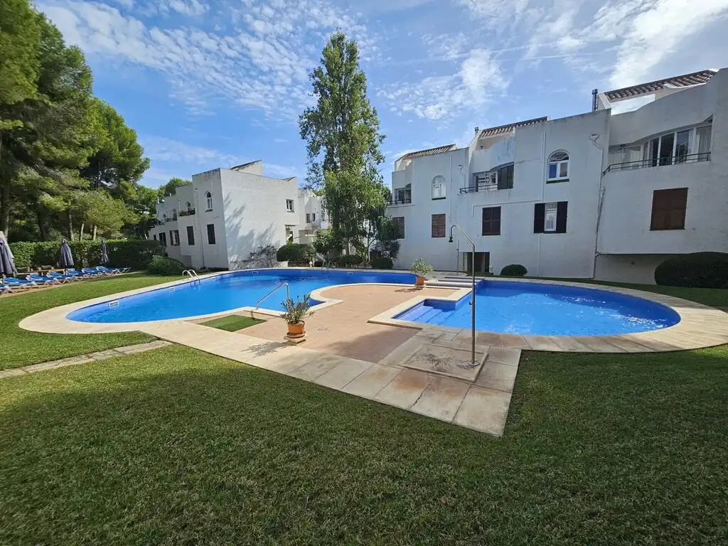 Piscina de Casa adosada en venda en Sol de Mallorca