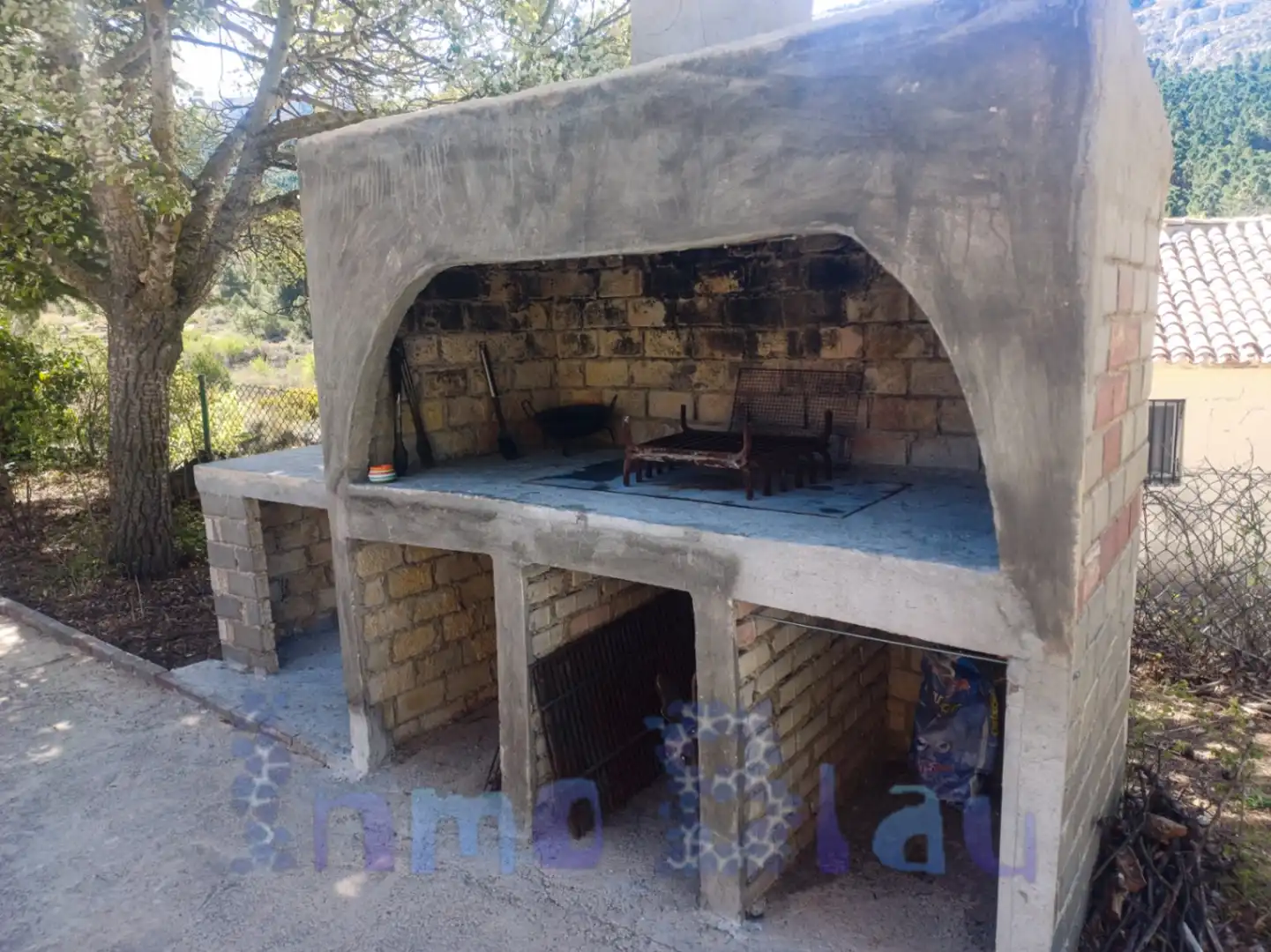 Houses for sale in Confrides  with Private garden, Terrace and Storage room