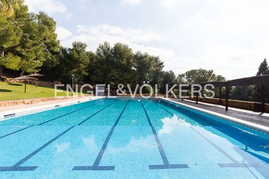 House with pool for sale in Alfinach - Los Monasterios, imagen 40