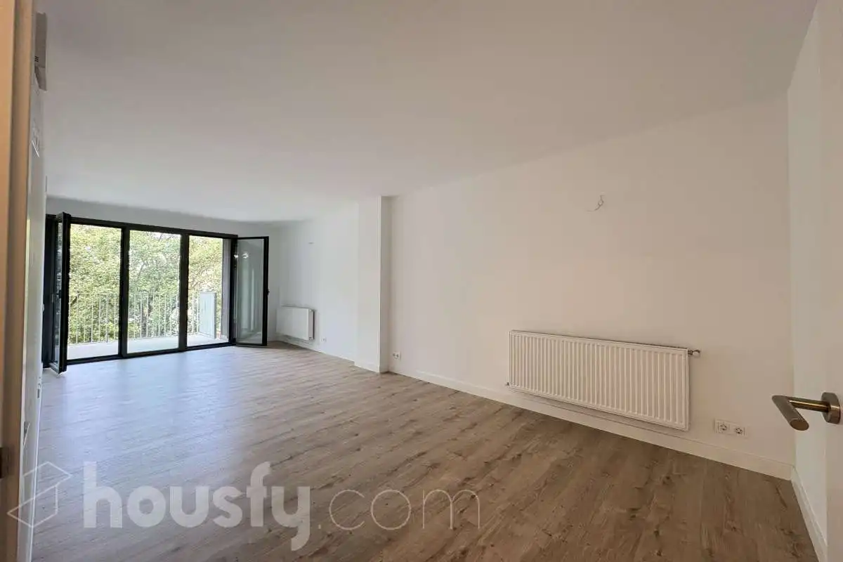 Appartamento con terrazza in vendita a Carrer Antón Agullana .