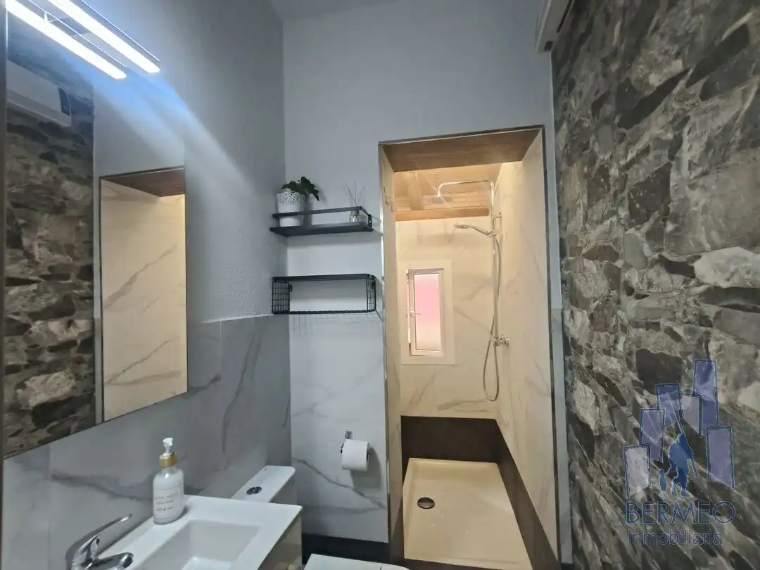 Bathroom of Flat for sale in Bermeo, Bizkaia