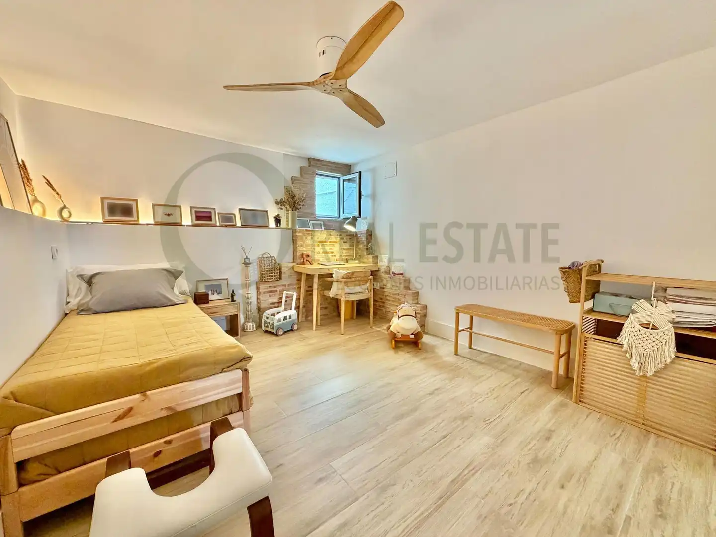 Houses for sale in El Campello  with Air Conditioner, Heating and Private garden