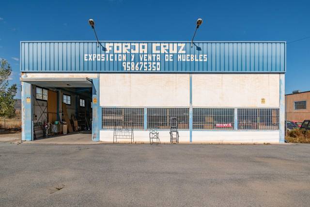 Nave industrial en Venta en Cogollos de Guadix