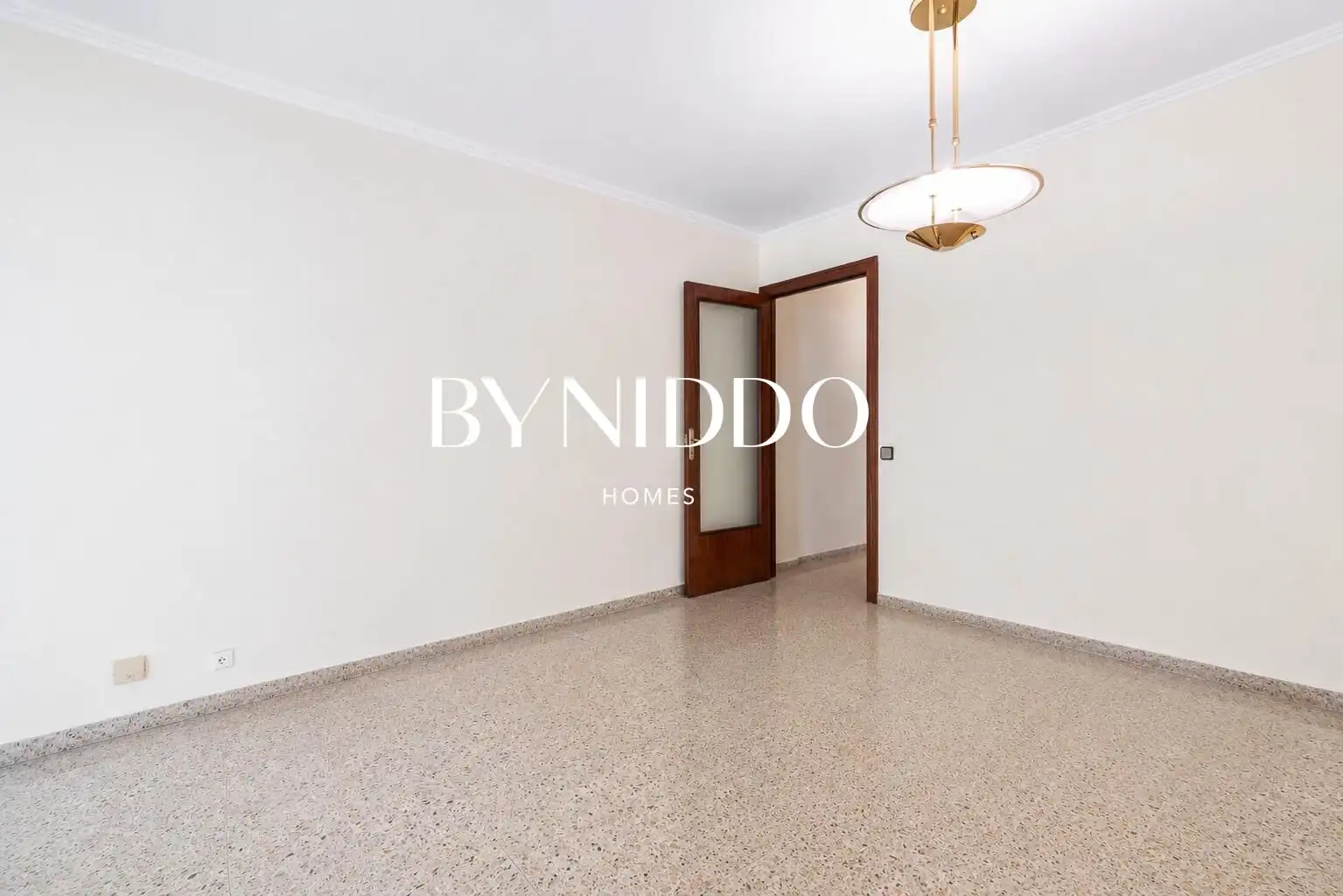 Habitación de Piso en venta en Sant Cugat del Vallès con Aire acondicionado, Calefacción y Amueblado
