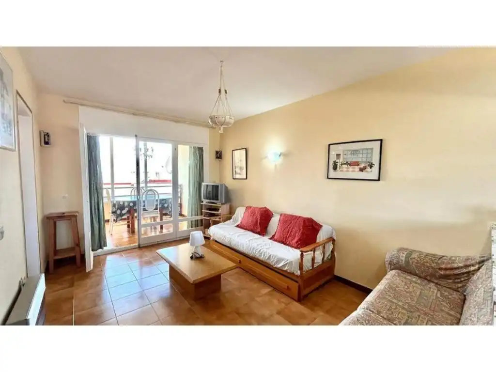 Vista exterior de Apartamento en venta en Roses con Balcón
