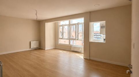Foto 3 de Piso en venta en Calle Magallanes, Numancia - San Fernando, Santander