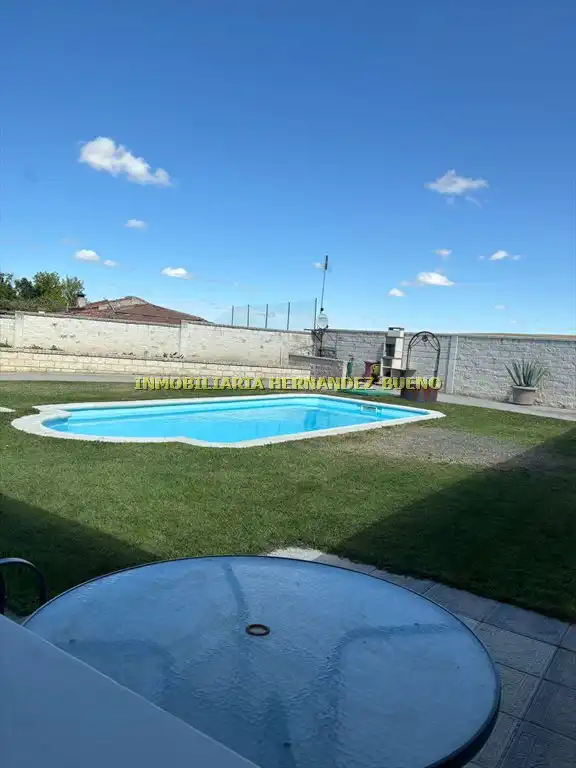 Xalet amb piscina en venda a Villamayor, imagen 17
