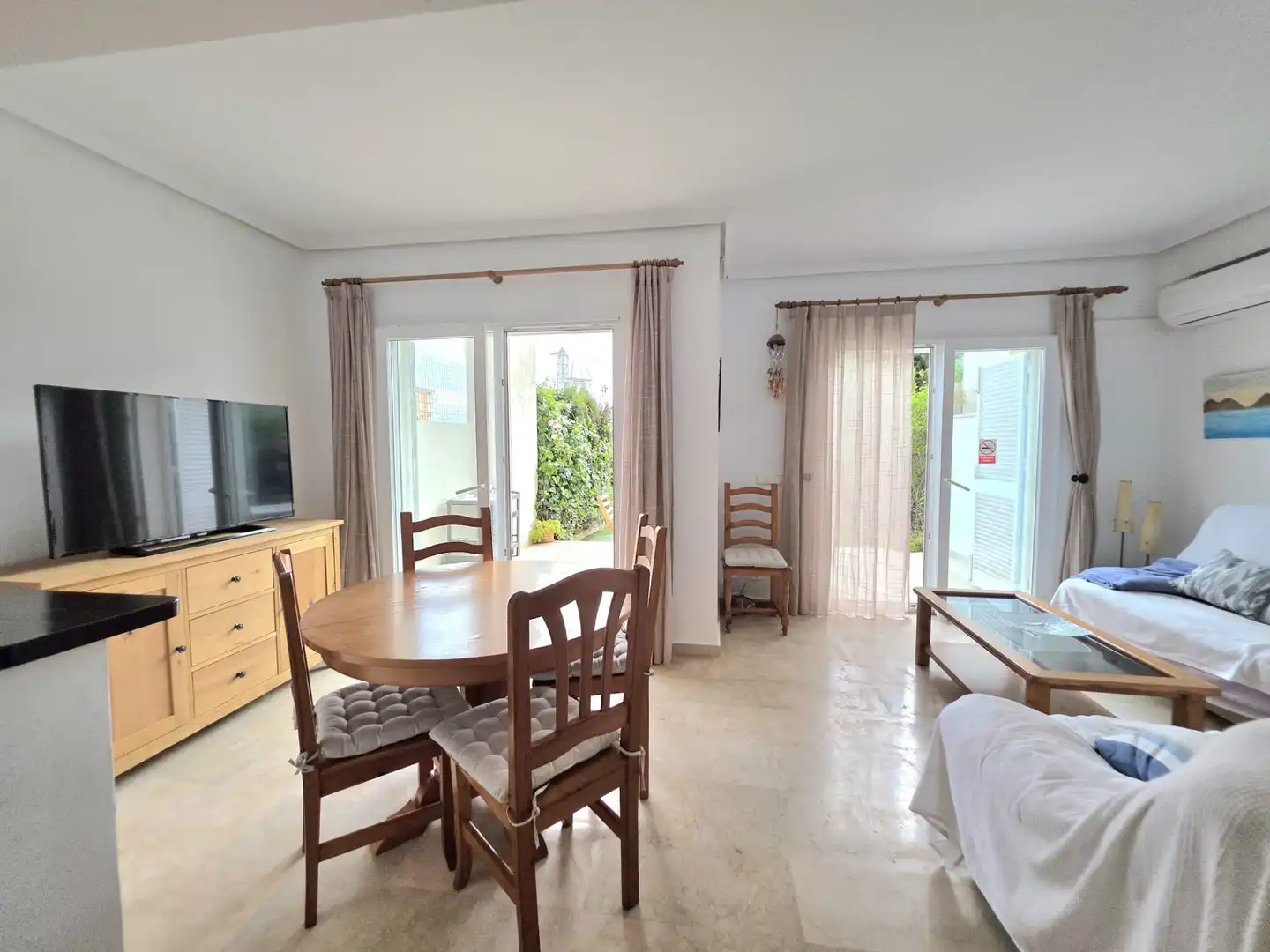 Esszimmer von Maisonette zum Verkauf in Alcúdia mit Klimaanlage, Heizung und Privatgarten