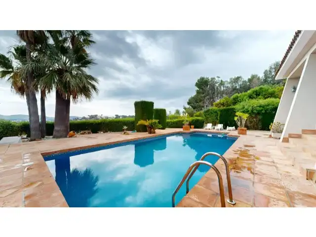 Piscina de Casa o chalet en venta en Moraira con Aire acondicionado, Calefacción y Jardín privado