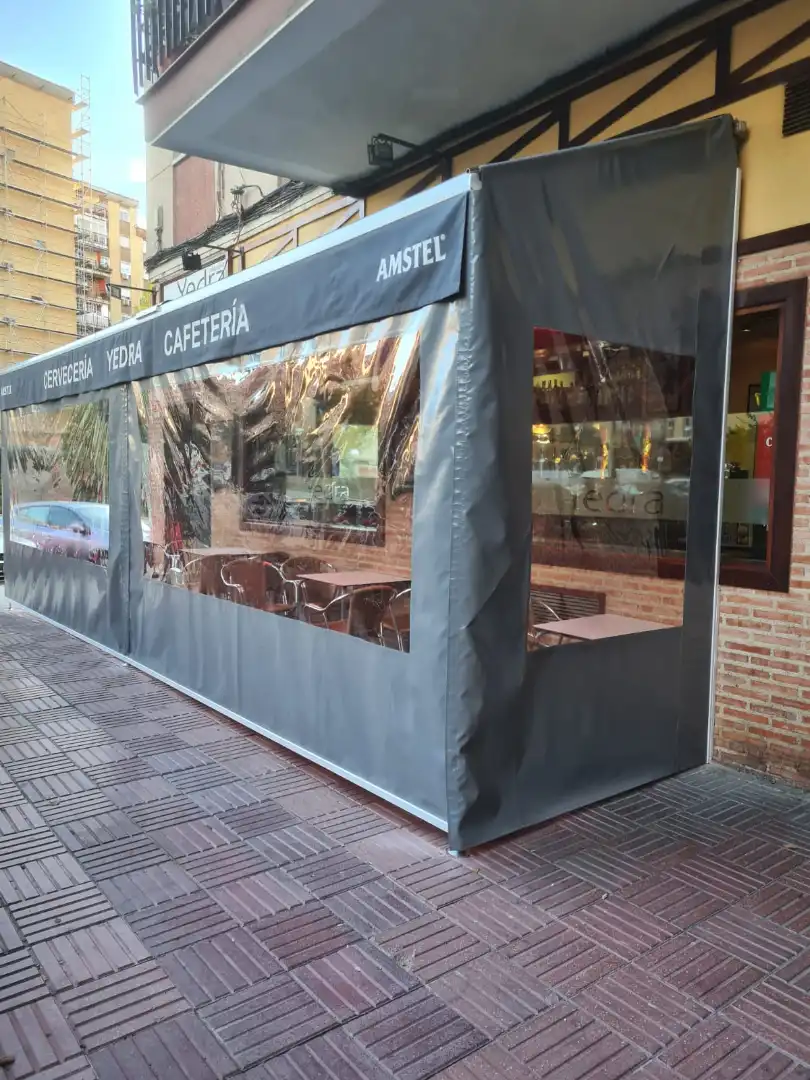 Exterior view of Commercial properties for sale in Móstoles  with Air Conditioner, Heating and Terrace