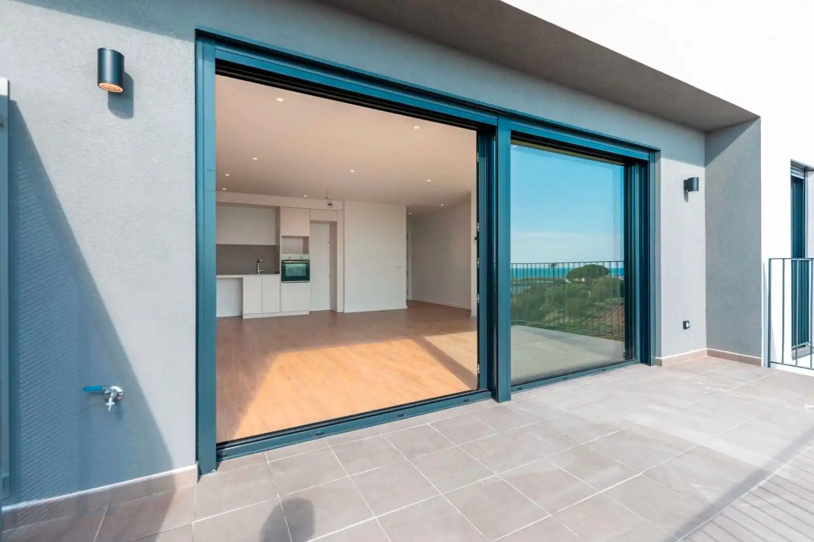 Flat with terrace for sale in Passeig de la Salut, imagen 4