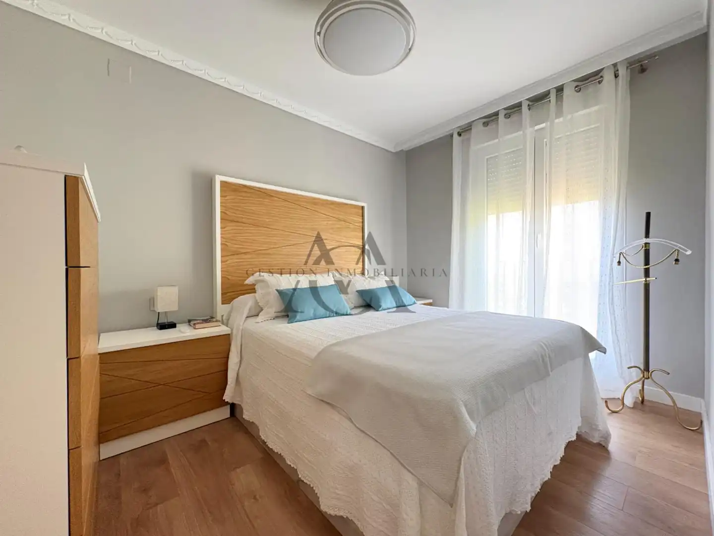 Bedroom of Flat for sale in Lucena  with Air Conditioner, Heating and Terrace
