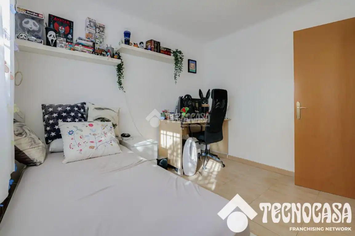 Semi-detached house for sale in Sant Muç, imagen 11