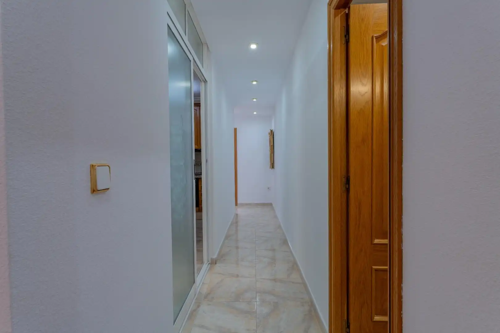 Piso en venta en Elche / Elx con Aire acondicionado, Amueblado y Balcón