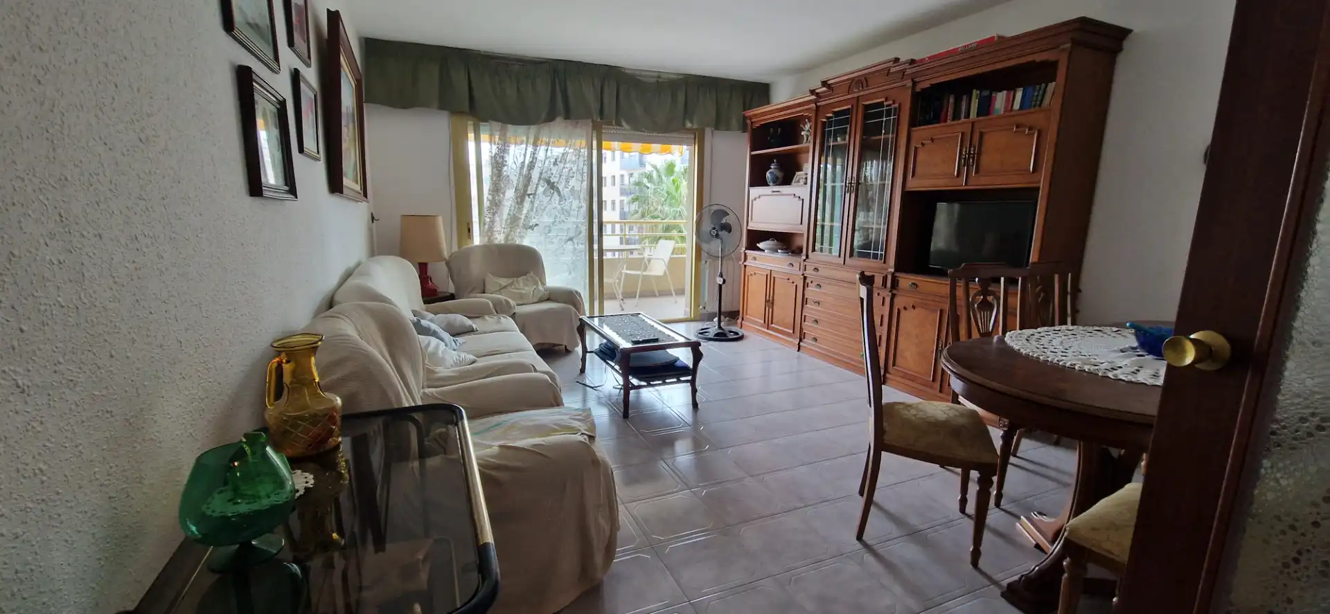 Living room of Flat for sale in Cambrils  with Heating, Terrace and Furnished