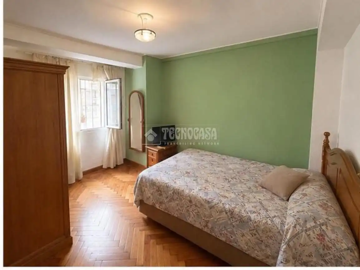 Habitación de Piso en venta en Santander con Calefacción